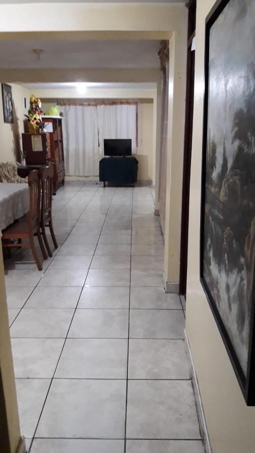 Hostal D'leydi *